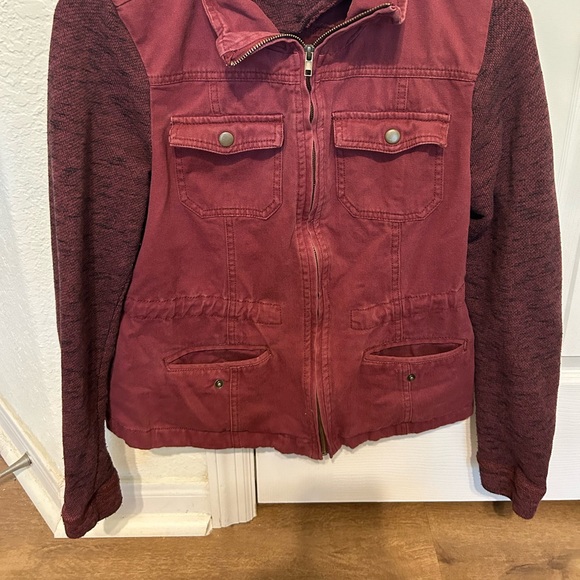 Women’s Burgundy Jacket size large by Ashley 26 International - Picture 7 of 8